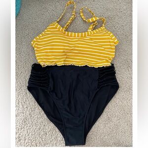 Xhilaration swim suit
